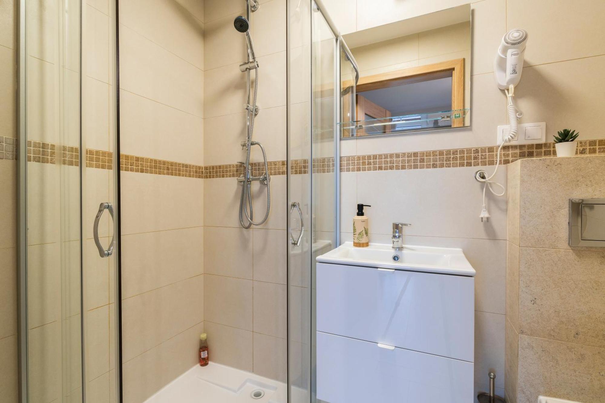 Jaskolka - Pokoje I Apartament Przy Plazy Олщин Екстериор снимка