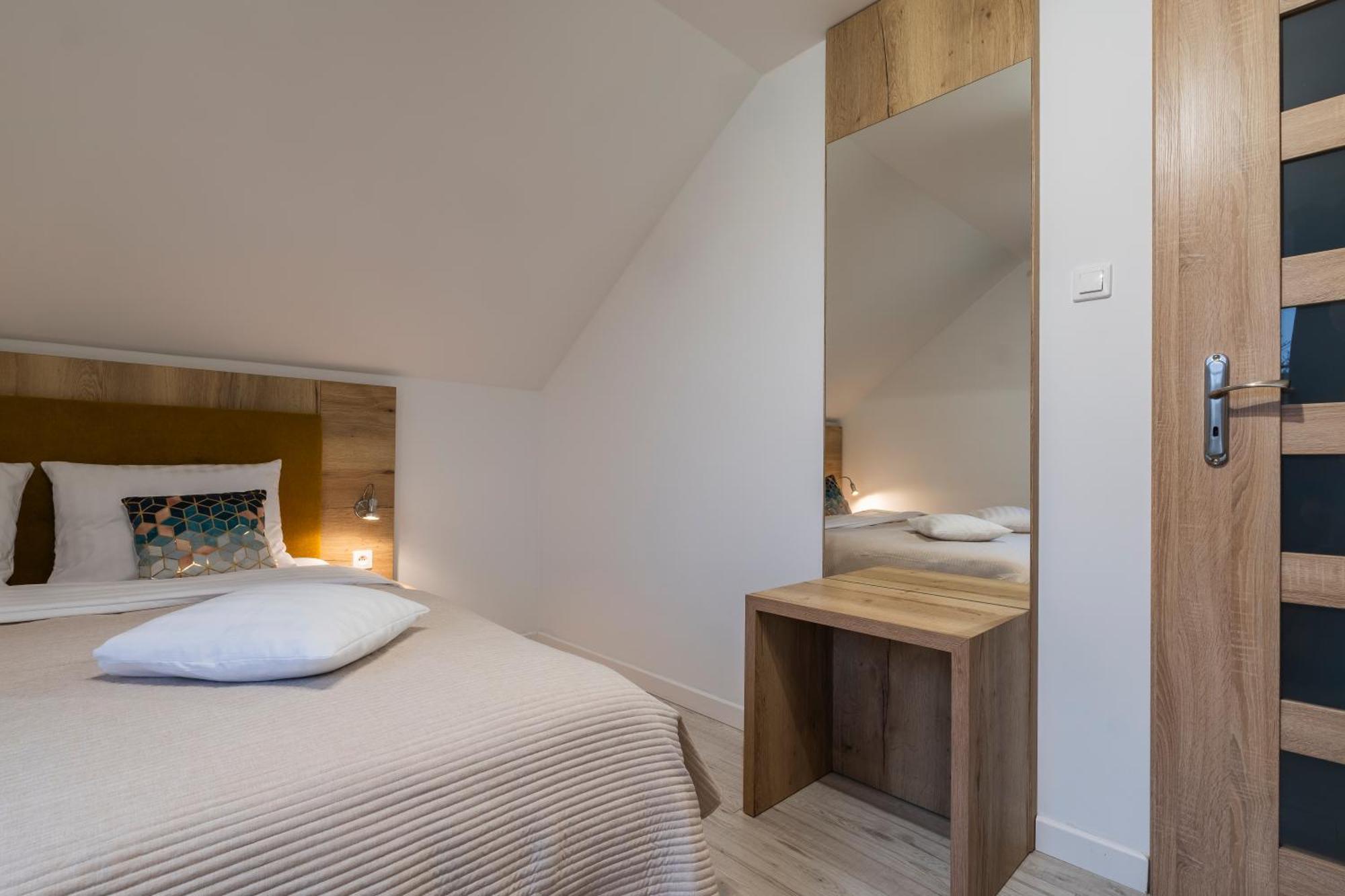 Jaskolka - Pokoje I Apartament Przy Plazy Олщин Екстериор снимка