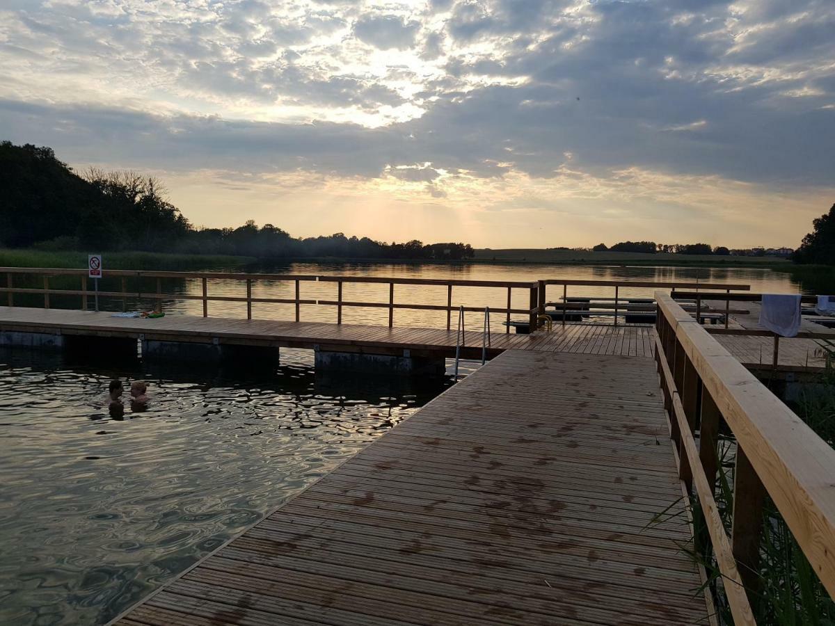 Jaskolka - Pokoje I Apartament Przy Plazy Олщин Екстериор снимка