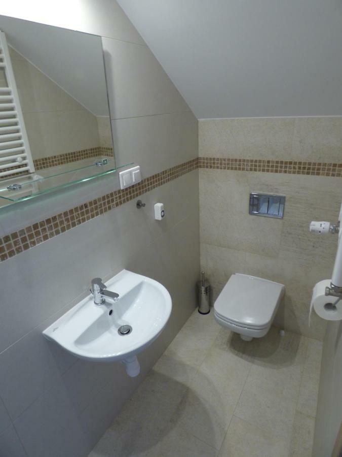 Jaskolka - Pokoje I Apartament Przy Plazy Олщин Екстериор снимка